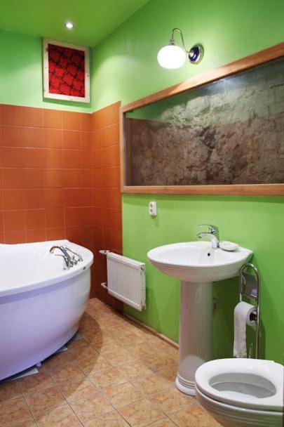Balta Maja Hotel Pilsrundāle Quarto foto